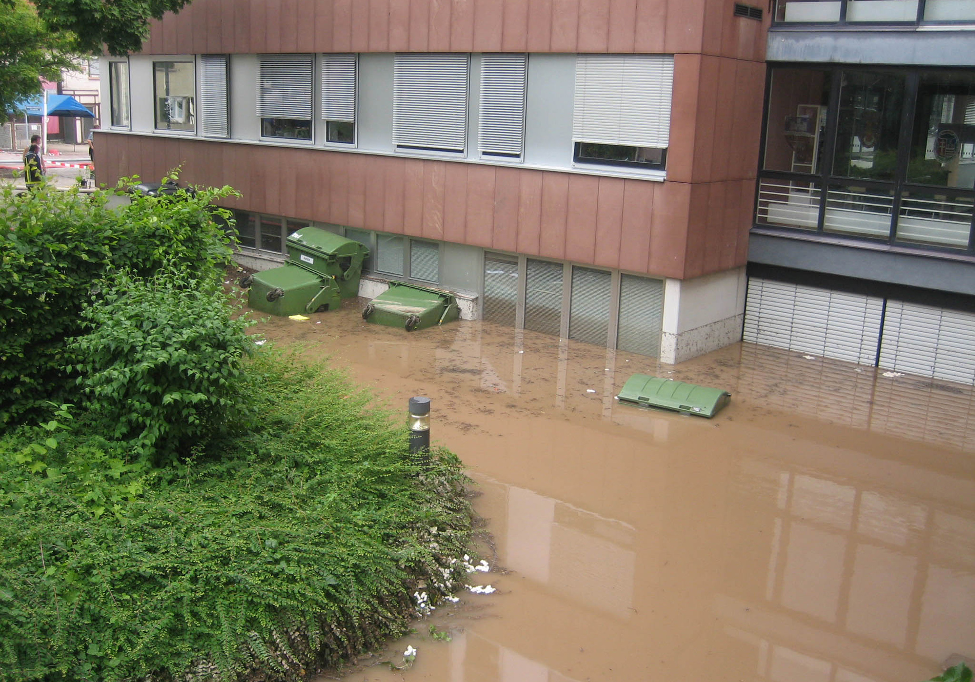Hochwasser beim Schulzenturm im Jahr 2010 Hochwasser beim Schulzenturm im Jahr 2010