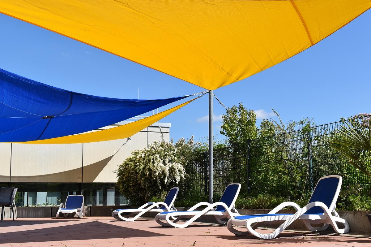 Sonnenterrasse des Gerlinger Hallenbads