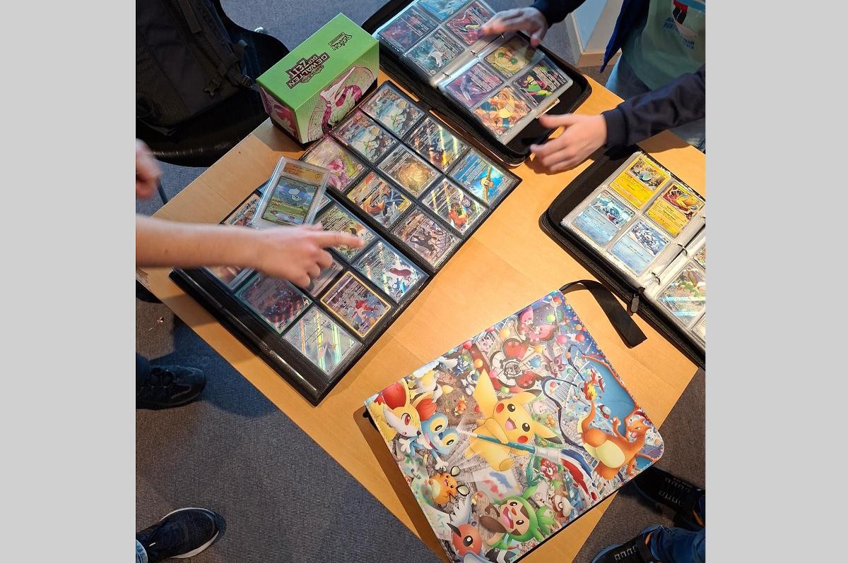 Pokemon-Tausch in der Stadtbücherei