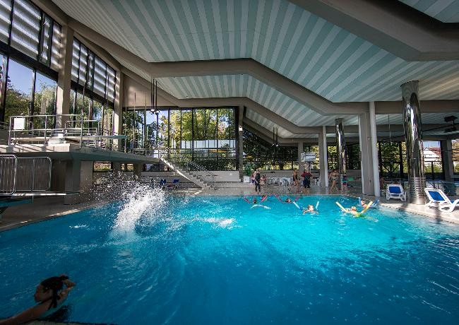 Schwimmhalle Gerlingen