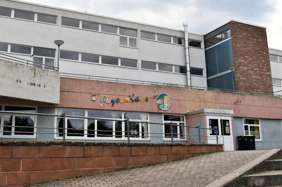 Jugendhaus B15 - Beim Brückentor 15