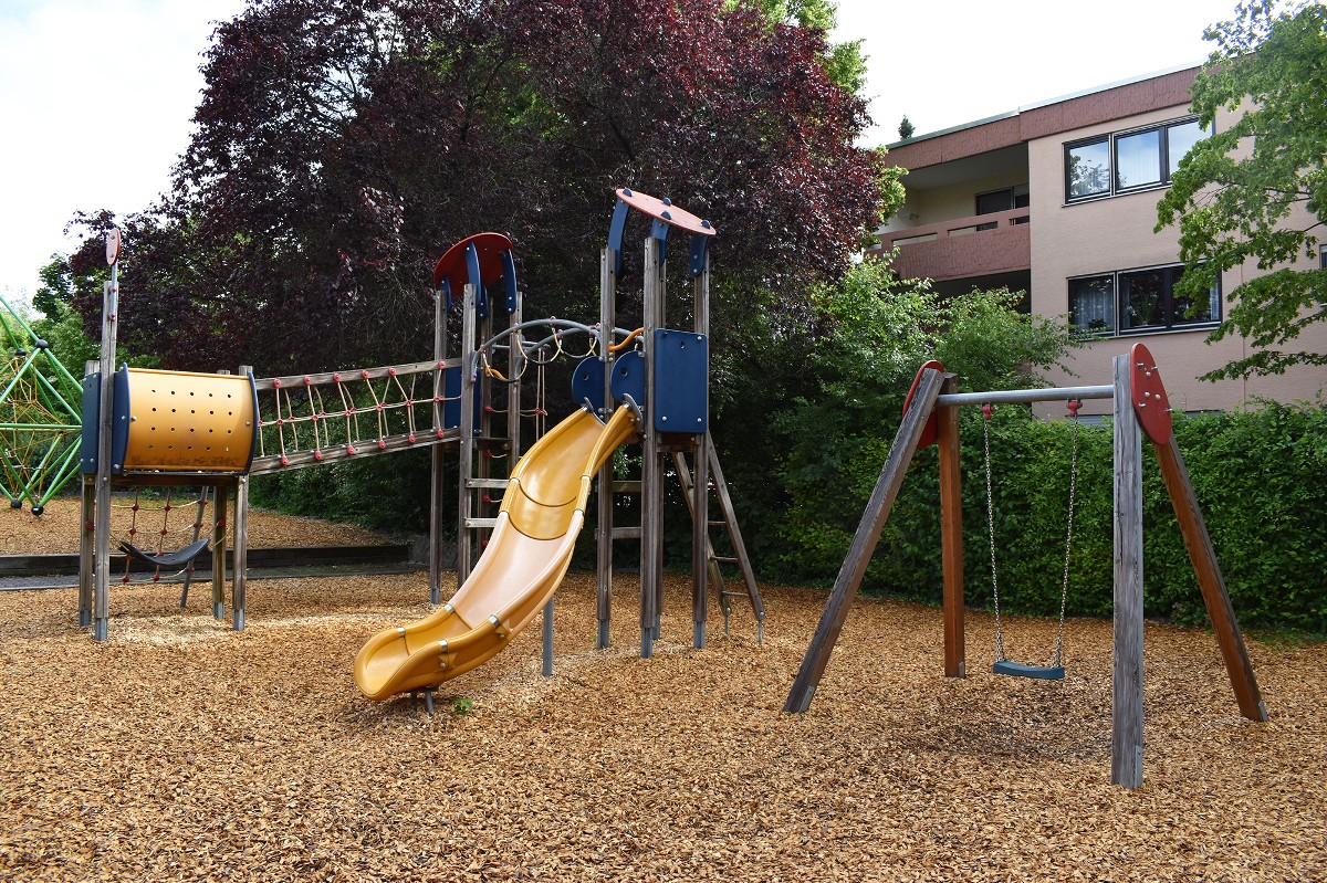 Spielplatz Kletterburg
