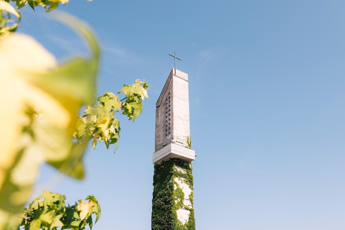 Lukaskirche im Stadtteil Gehenbühl